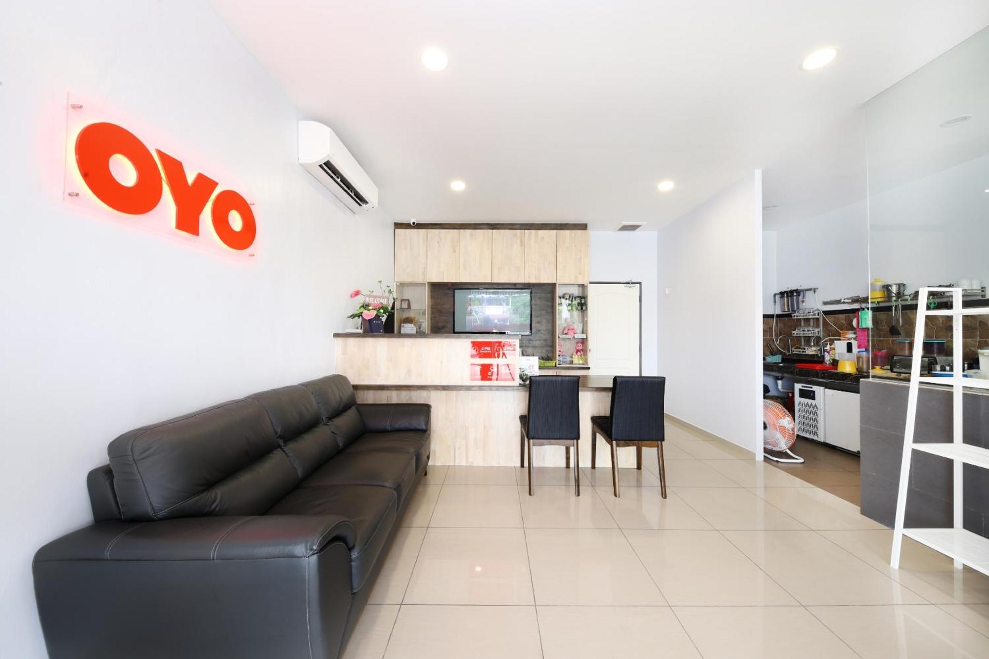 Oyo 778 Bmw 2 Hotel Muar Exteriör bild